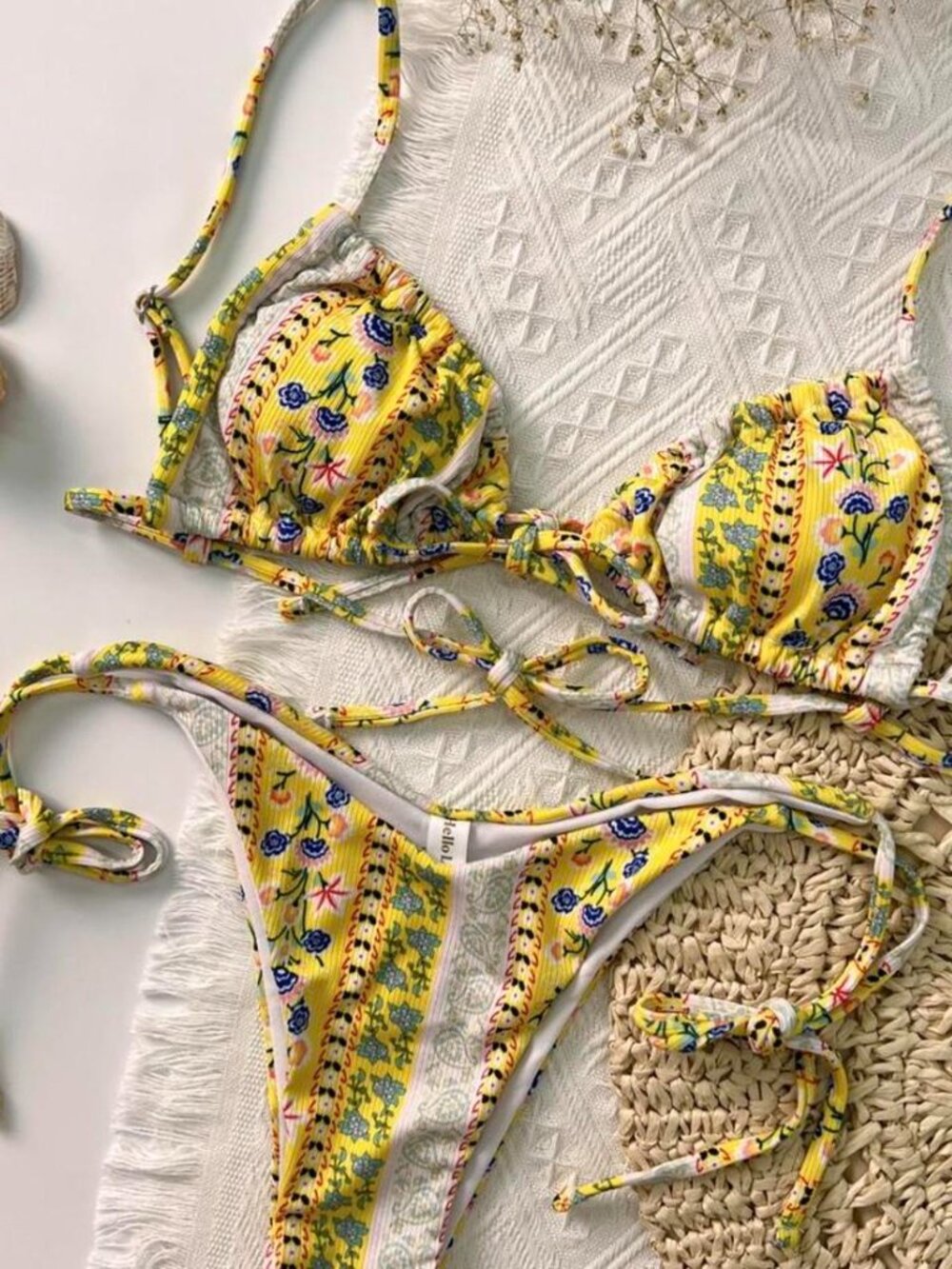 Bundle of 2 Bikinis - Picture 11 of 13